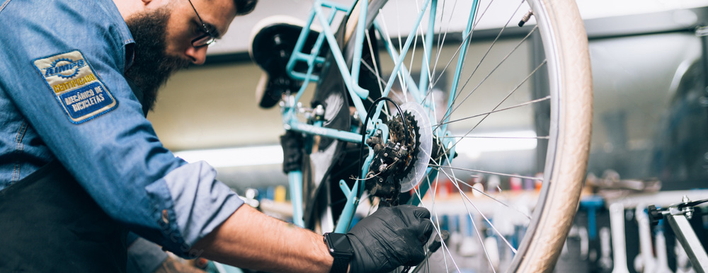 Certificación de Mecánicos y Talleres